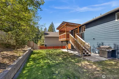 8304 65th Place NE, Marysville, WA 98270 - Photo 16