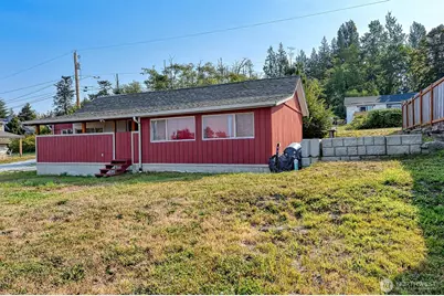 18930 98th Avenue NW, Stanwood, WA 98292 - Photo 1