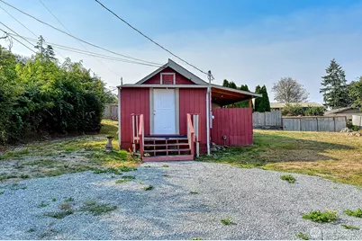18930 98th Avenue NW, Stanwood, WA 98292 - Photo 8
