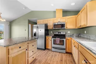1500 Carol St, Camano Island, WA 98282 - Photo 12