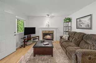 11004 209th Ave E, Bonney Lake, WA 98391 - Photo 16