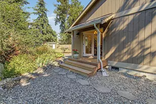 11004 209th Ave E, Bonney Lake, WA 98391 - Photo 10