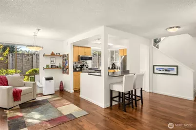 3400 108th Place NE #2, Bellevue, WA 98004 - Photo 8