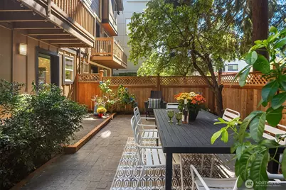 9613 Roosevelt Way NE #B, Seattle, WA 98115 - Photo 30