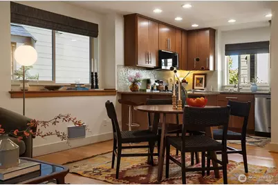 9613 Roosevelt Way NE #B, Seattle, WA 98115 - Photo 10