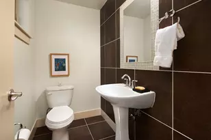 9613 Roosevelt Way NE, Seattle, WA 98115 - Photo 24