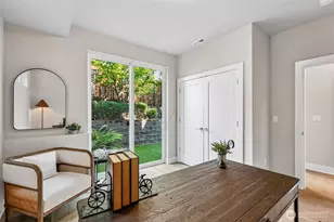 8710 112th Ave NE, Kirkland, WA 98033 - Photo 12