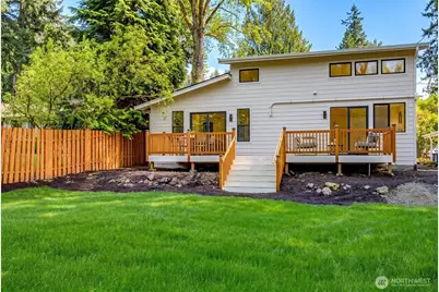 560 NE Alder Street, Issaquah, WA 98027 - Photo 18