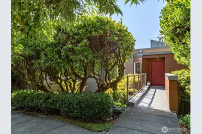 101 NW 58th Street #12, Seattle, WA 98107 - Photo 4