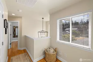19109 206th St E, Orting, WA 98360 - Photo 14
