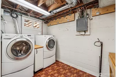 7002 28th Avenue NW, Seattle, WA 98117 - Photo 14