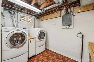 7002 28th Ave NW, Seattle, WA 98117 - Photo 14