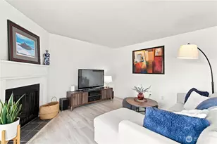 9926 NE 116th St, Kirkland, WA 98034 - Photo 4