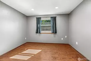 428 S 2nd Pl, Kalama, WA 98625 - Photo 20