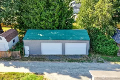 111 E 6th Street, North Bend, WA 98045 - Photo 2