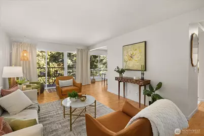12631 NE 9th Place #C205, Bellevue, WA 98005 - Photo 4