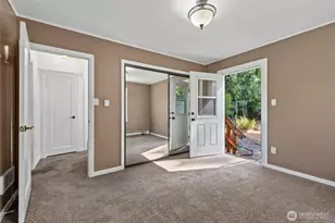 2001 30th St, Bellingham, WA 98225 - Photo 10