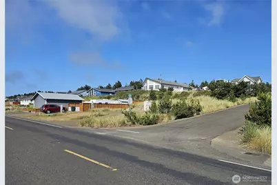 31712 I Street, Ocean Park, WA 98640 - Photo 2