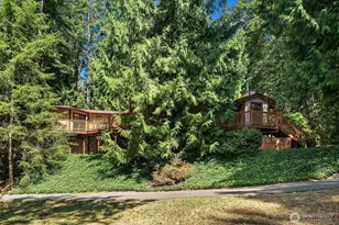 19510 SE May Valley Rd, Issaquah, WA 98027 - Photo 2