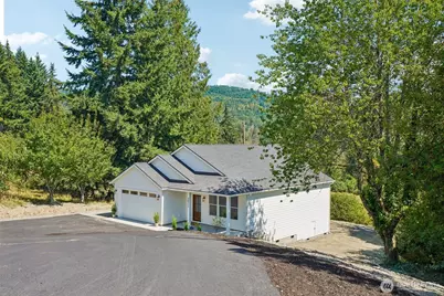 2411 Sunrise Street, Kelso, WA 98626 - Photo 2