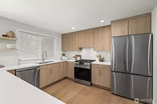 17409 NE 136th St, Redmond, WA 98052 - Photo 12