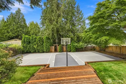20130 44th Avenue NE, Lake Forest Park, WA 98155 - Photo 40