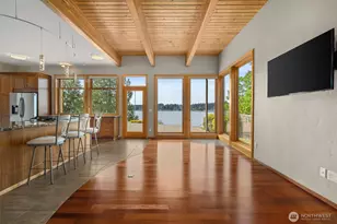 7627 Cooper Point Rd NW, Olympia, WA 98502 - Photo 18