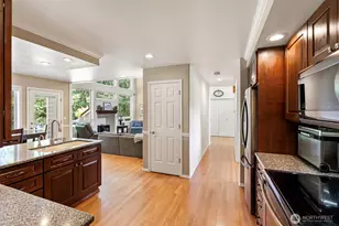 3919 162nd St E, Tacoma, WA 98446 - Photo 10