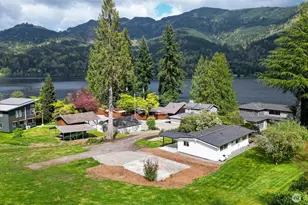 477 W Lake Samish Dr, Bellingham, WA 98229 - Photo 4