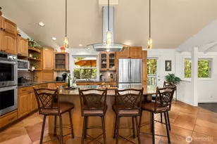 15721 81st Ave NE, Kenmore, WA 98028 - Photo 8