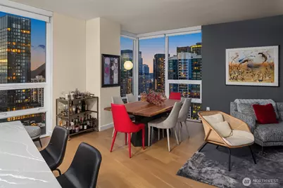 121 Stewart Street #2501, Seattle, WA 98101 - Photo 10