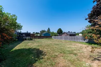 6607 69th Street NE, Marysville, WA 98270 - Photo 32