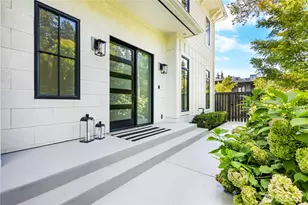 10402 NE 15th St, Bellevue, WA 98004 - Photo 30