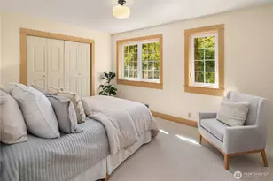 9190 NE Ruys Ln, Bainbridge Island, WA 98110 - Photo 16