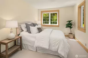 9190 NE Ruys Ln, Bainbridge Island, WA 98110 - Photo 14