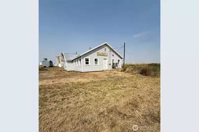 15 S 1st Street, Almira, WA 99103 - Photo 2
