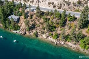 9064 S Lakeshore Rd, Chelan, WA 98816 - Photo 2