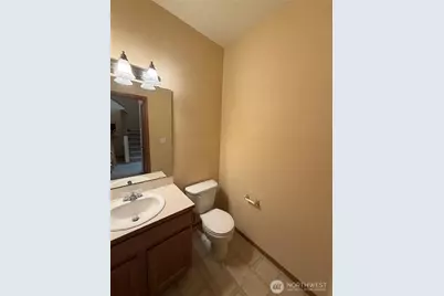 11328 185th Street E, Puyallup, WA 98374 - Photo 4