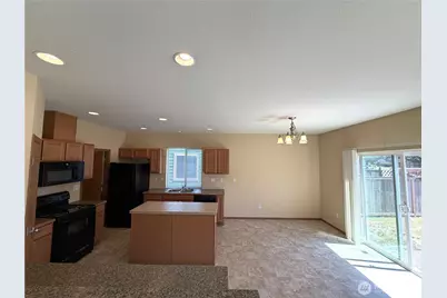 11328 185th Street E, Puyallup, WA 98374 - Photo 10