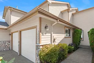 13809 SE 255th Pl, Kent, WA 98042 - Photo 2