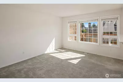 13809 SE 255th Place, Kent, WA 98042 - Photo 4