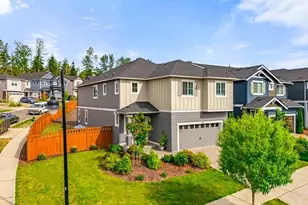 14825 Tyee Dr E, Bonney Lake, WA 98391 - Photo 2