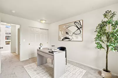 901 E Marine View Drive #104, Everett, WA 98201 - Photo 24
