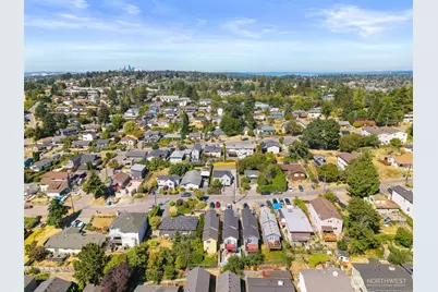 3022 S Holden Street, Seattle, WA 98108 - Photo 32
