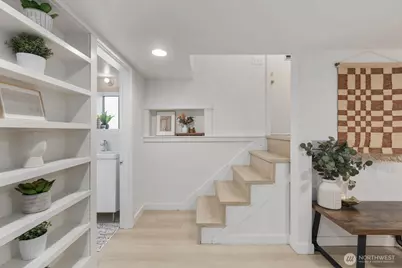 1043 S Cloverdale Street, Seattle, WA 98108 - Photo 26