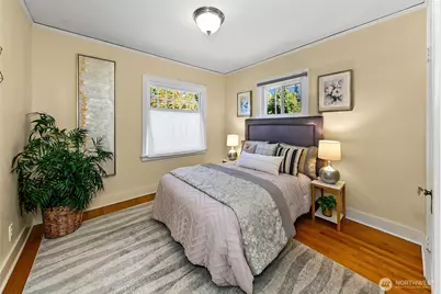 1035 NE 91st Street, Seattle, WA 98115 - Photo 10