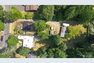 8232 184th Street SW, Edmonds, WA 98026 - Photo 36