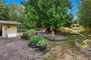 8232 184th St SW, Edmonds, WA 98026 - Photo 18