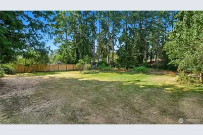 8232 184th Street SW, Edmonds, WA 98026 - Photo 32