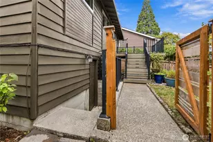 9306 52nd Ave S, Seattle, WA 98118 - Photo 24